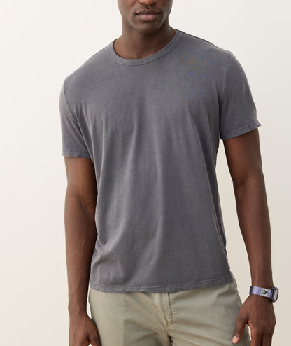 MARINE LAYER SIGNATURE CREW TEE ASPHALT