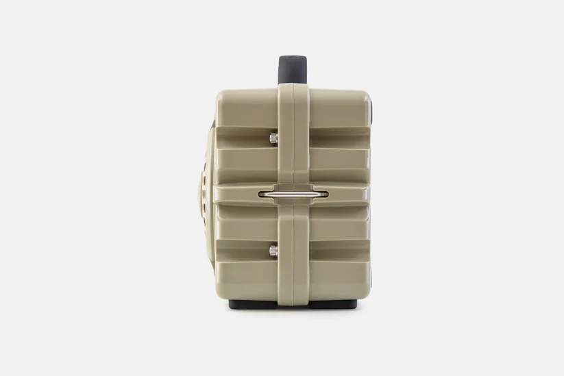 Turtlebox: Gen 2 Speaker Tan w/ Camo Handle